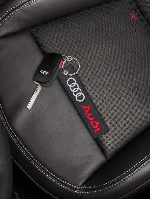 Тканевый брелок ремувка Audi Ауди