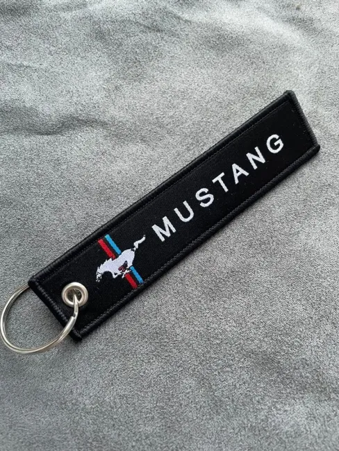 Тканевый брелок ремувка для автомобиля Mustang Мустанг