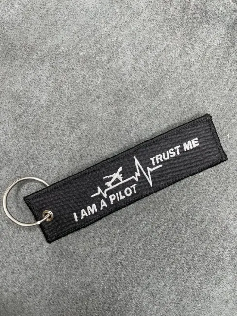 Тканевый брелок Пульс I AM A PILOT TRUST ME