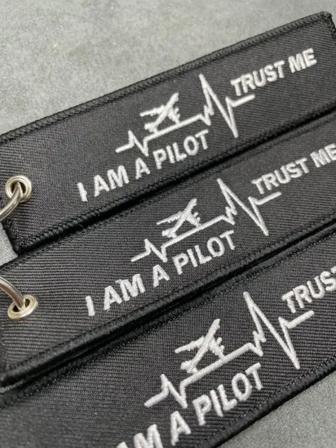 Тканевый брелок Пульс I AM A PILOT TRUST ME
