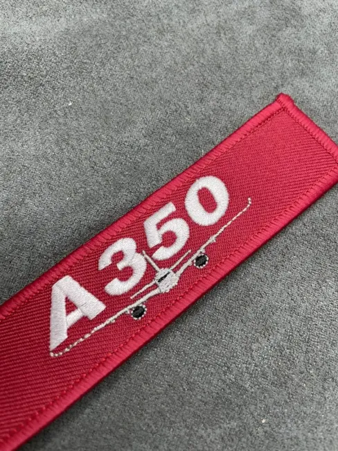 Двухсторонний тканевый брелок ремувка A350 Airbus