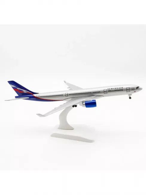 Металлическая модель самолета AIRBUS A 330 AEROFLOT с шасси