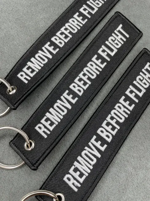 Тканевая ремувка REMOVE BEFORE FLIGHT Изъять Перед полетом