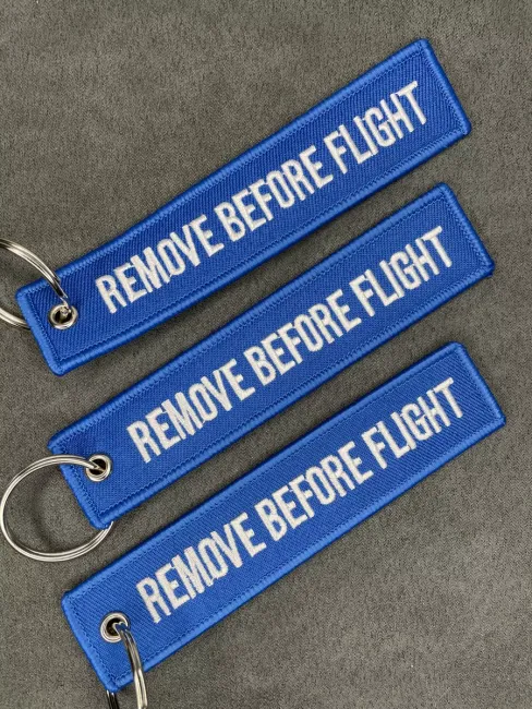 Тканевая ремувка REMOVE BEFORE FLIGHT Изъять Перед полетом