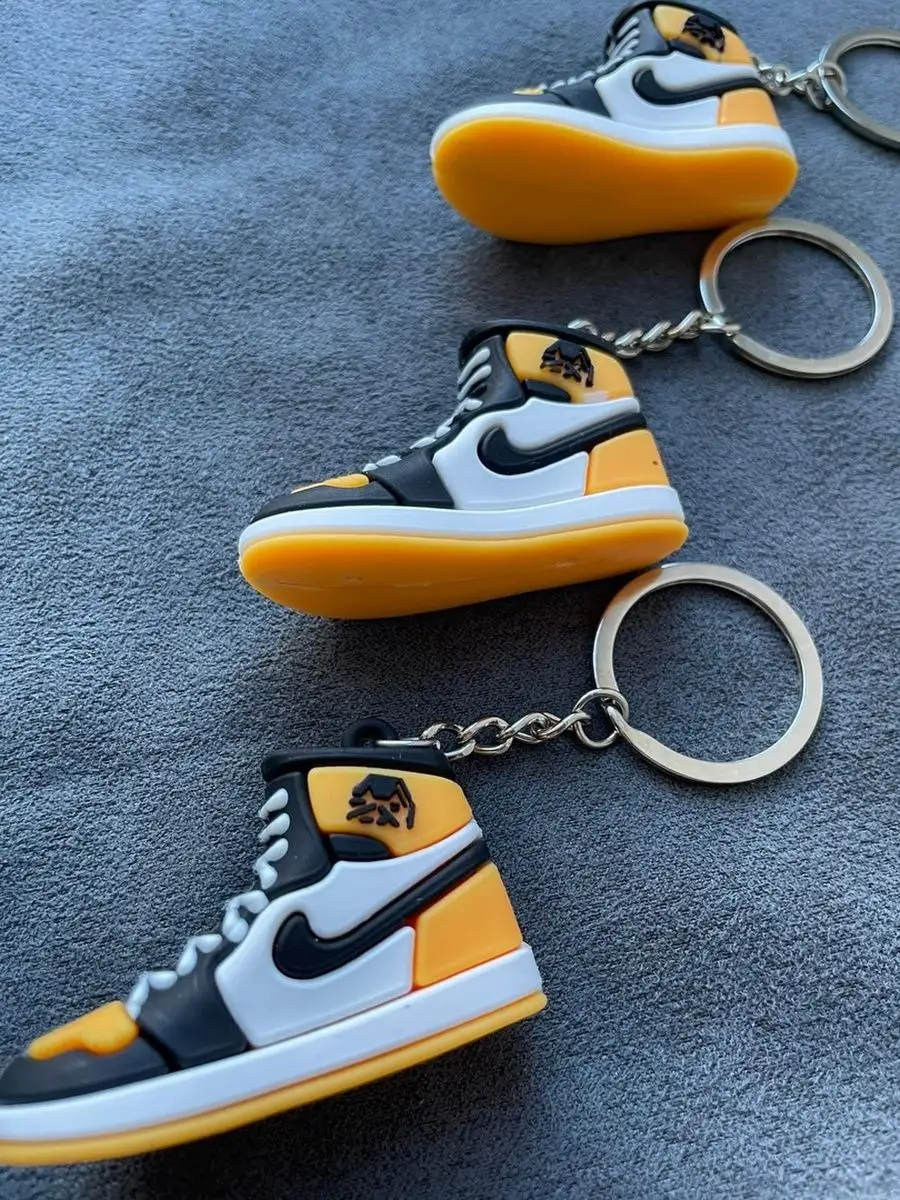 Брелок на ключи Кроссовок Найк NIKE