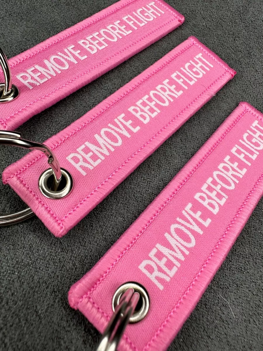 Мини тканевый брелок ремувка Remove Before Flight