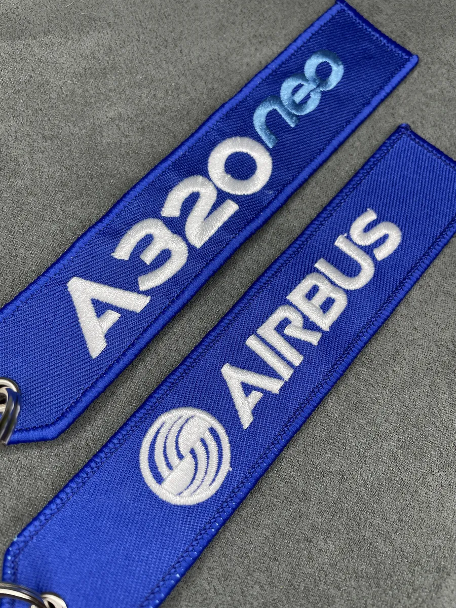 Двухсторонний тканевый брелок ремувка AIRBUS A320 NEO